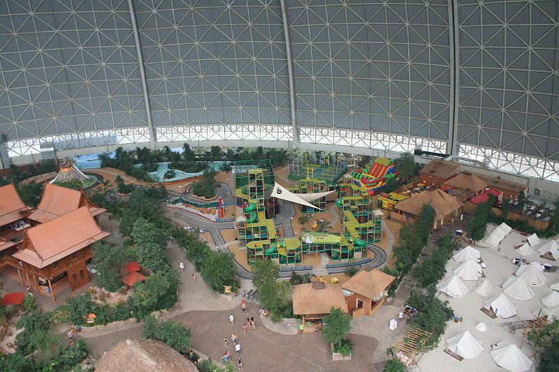 Tropical_island_051.jpg