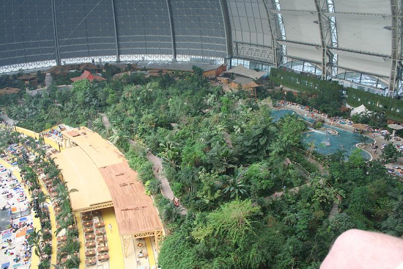 Tropical_island_061.jpg