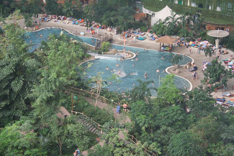 Tropical_island_062.jpg