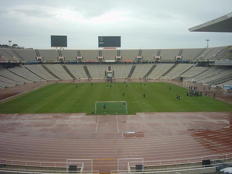 44_Olympiastadon_Barcelona_mit_Espanyol_Barcelona.JPG
